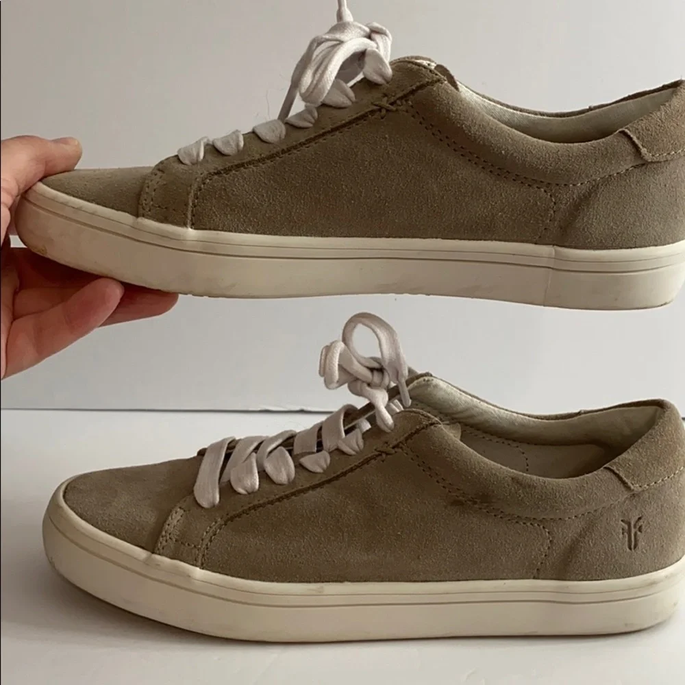 Frye Low Ivy Suede Sneaker size 7